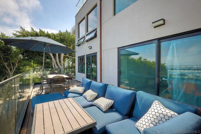 Image 15 of 22 For 747 Armada Ter