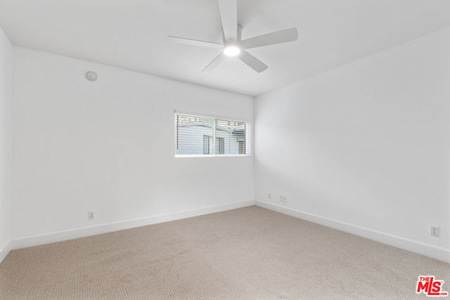 10982 ROEBLING Avenue, Los Angeles CA: https://media.crmls.org/mediaz/6cecb47e-97a9-47b1-9a57-8ddc23135486.jpg