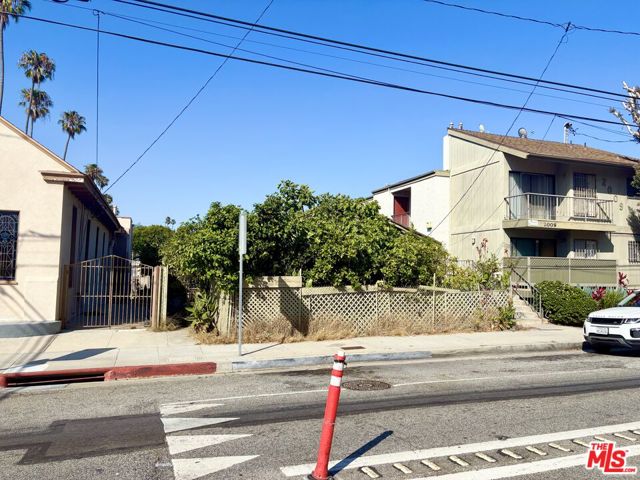 2005 4th Street photo 23