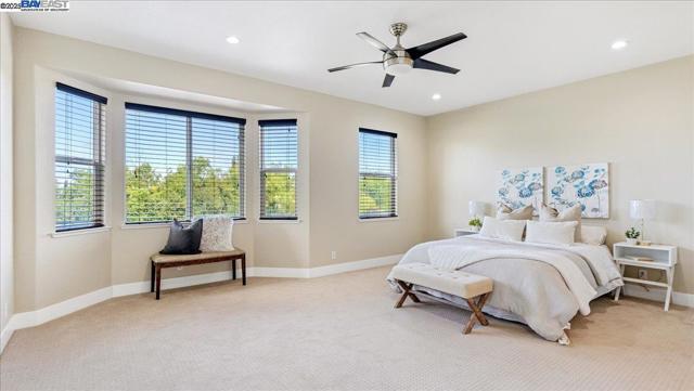2133 Demetrius Way, Roseville CA: https://media.crmls.org/mediaz/6cedbdb5-6f5c-4488-b6cc-04e95a9e0388.jpg