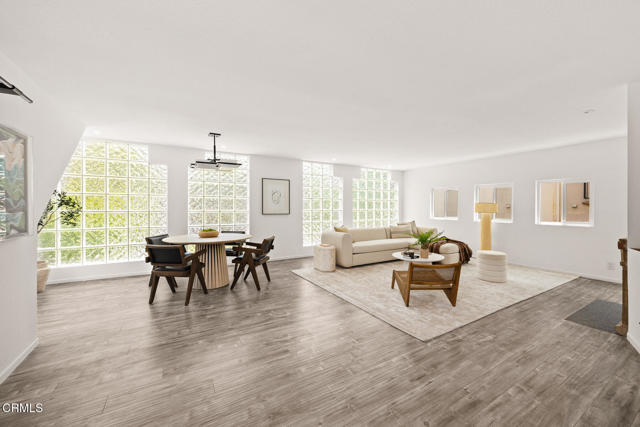 Detail Gallery Image 3 of 21 For 477 S Euclid Ave a,  Pasadena,  CA 91101 - 2 Beds | 2/1 Baths