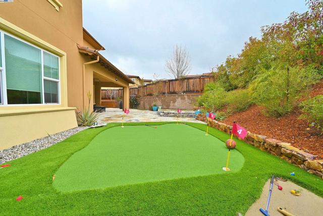 3009 Drysdale St, Danville CA: https://media.crmls.org/mediaz/6cef078e-9ec5-4641-a2ec-54d8df4ad42e.jpg