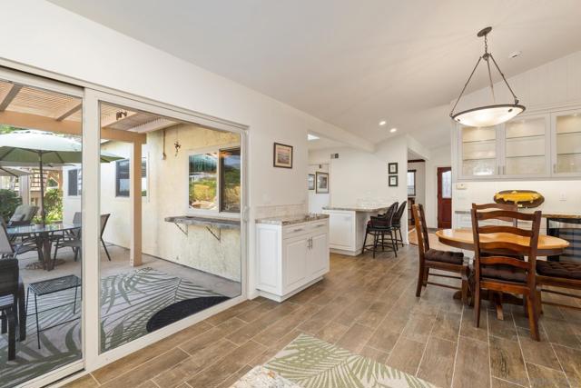 1745 Tamarack Ave, Carlsbad CA: https://media.crmls.org/mediaz/6cf04431-d3a6-48f8-8c32-fa5925e23fca.jpg