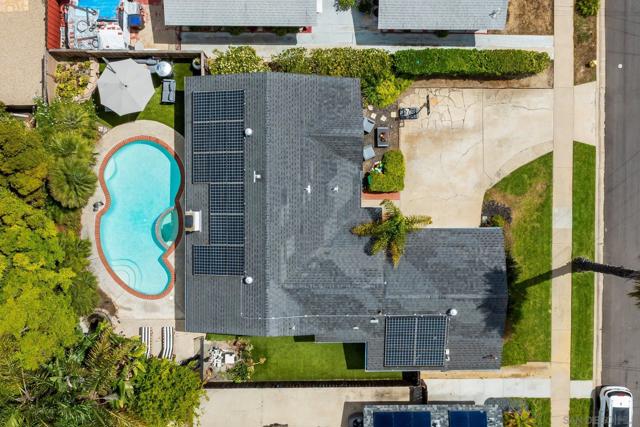 4357 Mount Hukee Ave, San Diego CA: https://media.crmls.org/mediaz/6cf0da55-0465-4d92-a993-9ab392b9c5d7.jpg