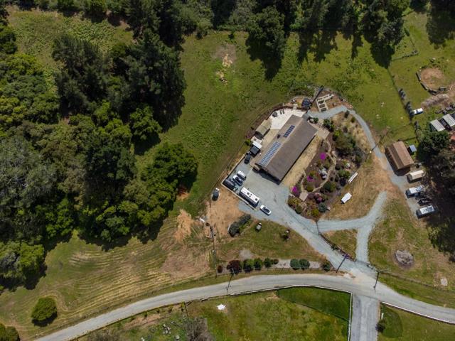 20150 Tarawild Court, Prunedale CA: https://media.crmls.org/mediaz/6cf2dd4d-fff0-4e00-b03a-edc2f29ec98b.jpg