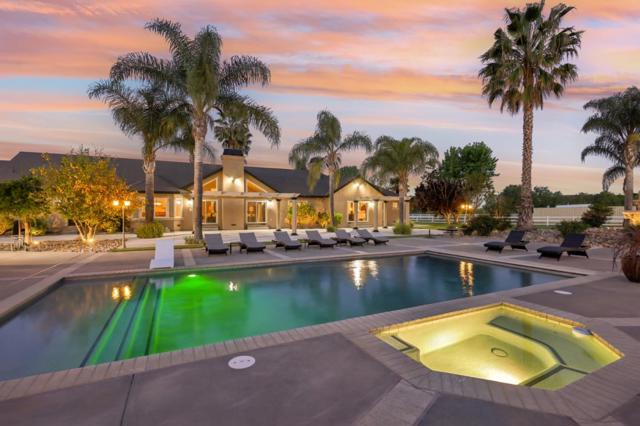 12755 Santa Teresa Boulevard, San Martin CA: https://media.crmls.org/mediaz/6cf2e7bc-33da-49de-b0df-61f31a988091.jpg