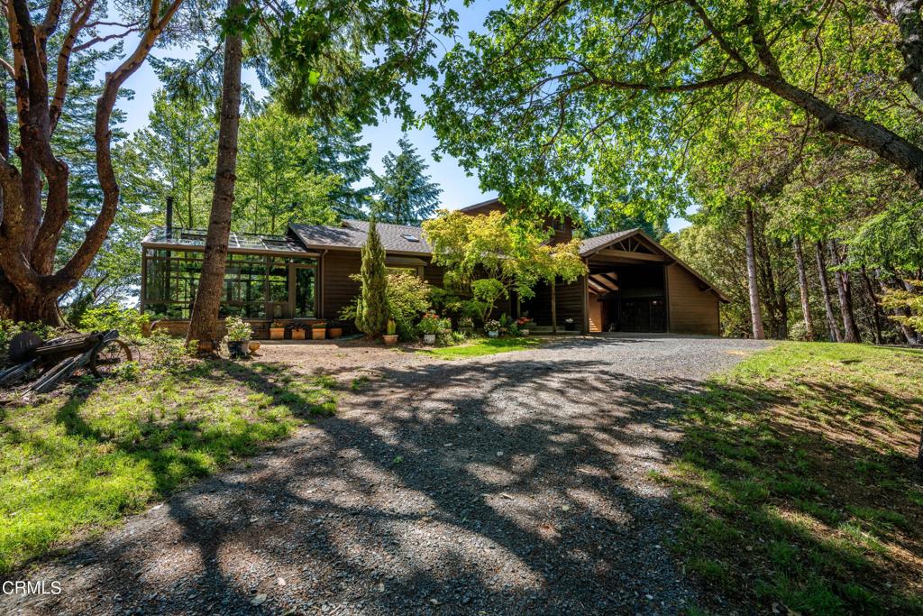28751 Skyview Road, Willits, CA 95490