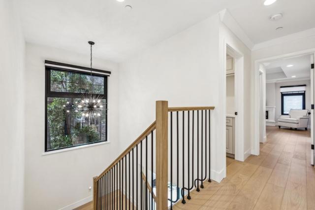 546 Oxford Avenue, Palo Alto CA: https://media.crmls.org/mediaz/6cf3777b-f6d2-448b-b10b-dff57ffe03dd.jpg