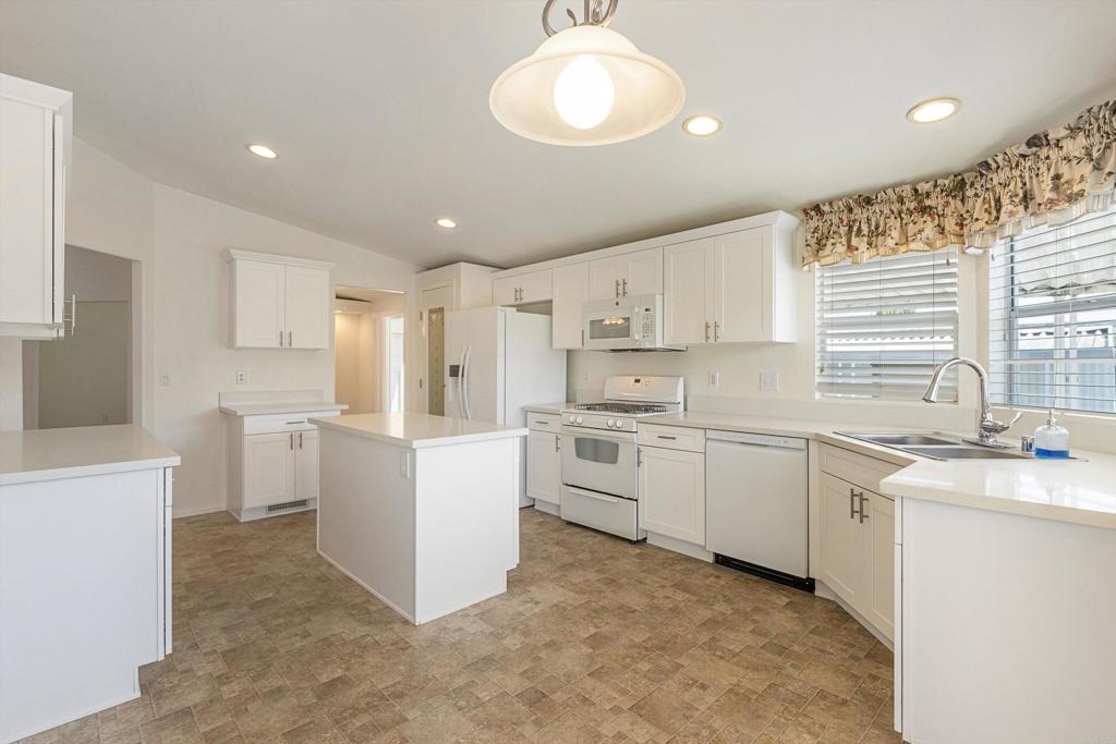 1145 Barham Drive - photo 7