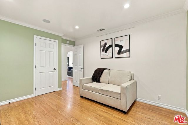8266 Clinton Street photo 16