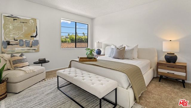 1201 Roxbury Drive, Los Angeles CA: https://media.crmls.org/mediaz/6cf68b93-749f-4b24-a2e1-120297ed5526.jpg