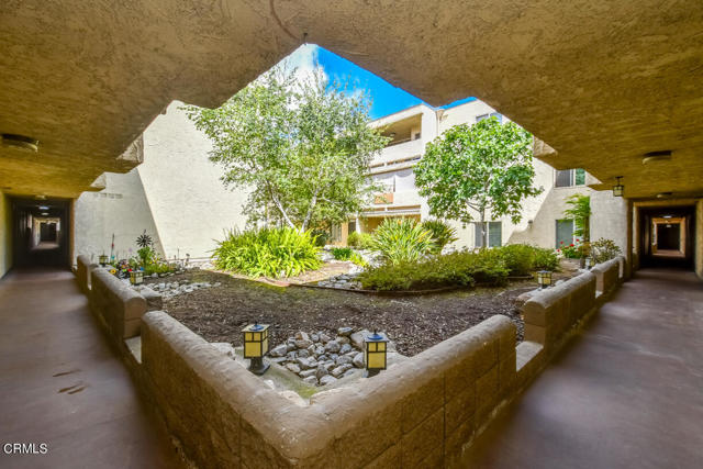 Detail Gallery Image 32 of 35 For 65 N Allen Ave #205,  Pasadena,  CA 91106 - 2 Beds | 2 Baths