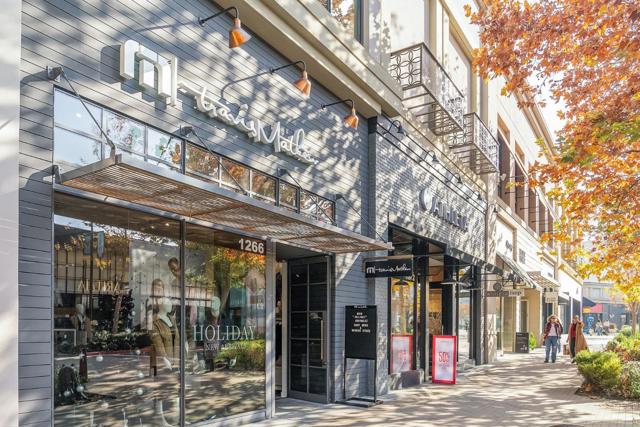 2660 Ross Place, Walnut Creek CA: https://media.crmls.org/mediaz/6cf70436-93e0-4e60-9713-603a2a41d67b.jpg