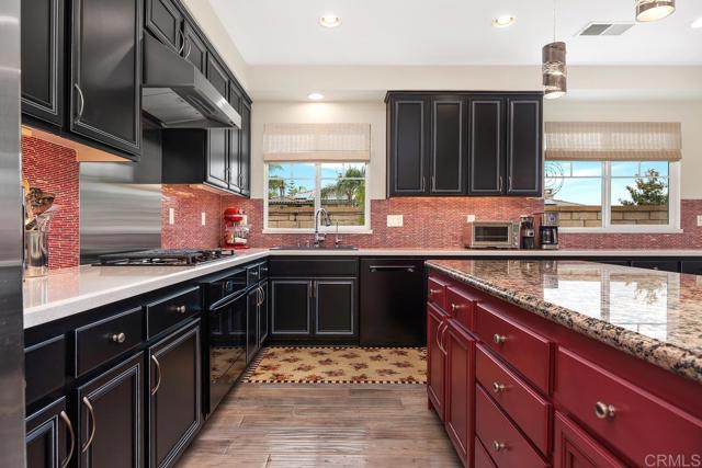 601 Carnation Court, San Marcos CA: https://media.crmls.org/mediaz/6cf72835-484e-4c8b-8f95-1d9cdec909d8.jpg