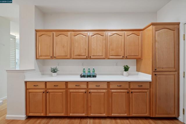10647 Mcbride Ln, Dublin CA: https://media.crmls.org/mediaz/6cf730ac-6d52-46bc-8d0e-95c263c96008.jpg