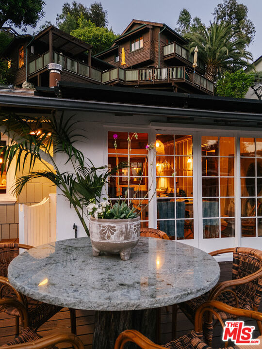 1954 Pinehurst Road, Los Angeles CA: https://media.crmls.org/mediaz/6cf75e56-e810-48c1-8715-dcf0fff7a73e.jpg