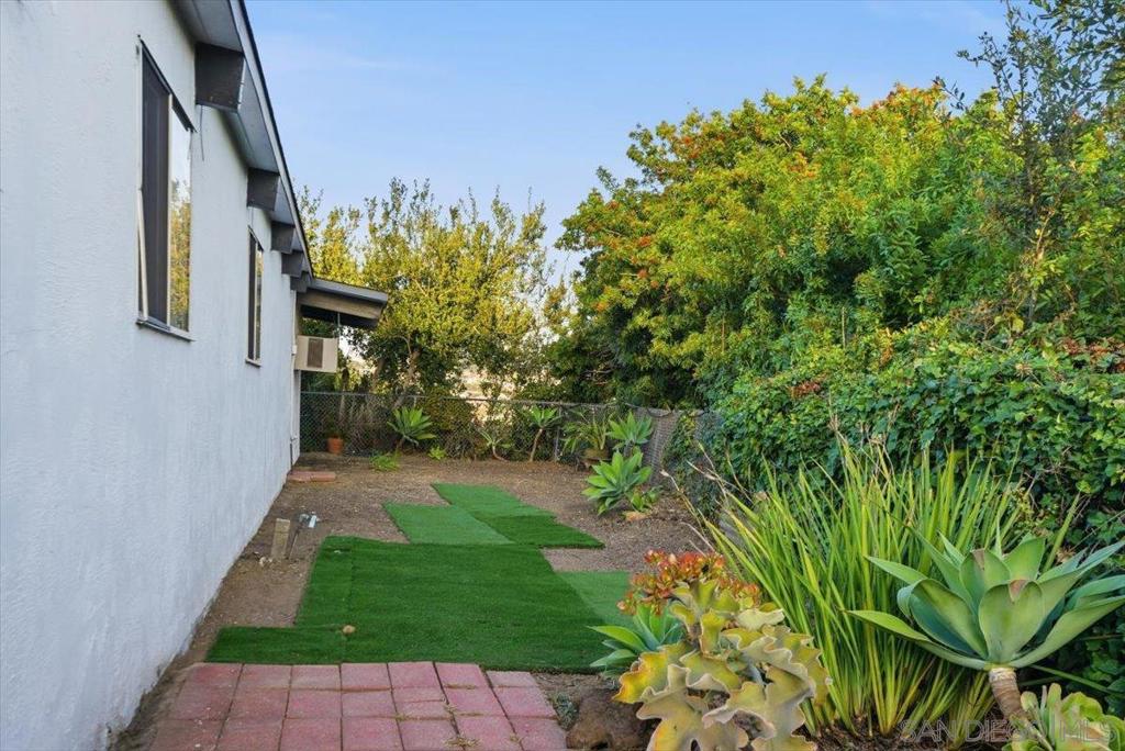 MLS #250043105SD image #31