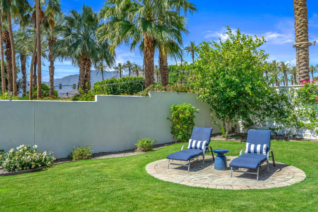 80030 Via Valerosa, La Quinta CA: https://media.crmls.org/mediaz/6cf92dbe-b58b-404b-a56f-fa44c25537c0.jpg