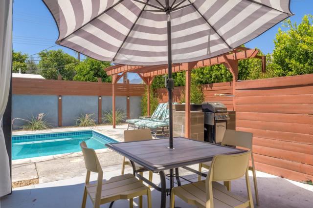 515 N Calle Marcus, Palm Springs CA: https://media.crmls.org/mediaz/6cf935ef-d4bc-4d4f-918c-ca8f542d4882.jpg