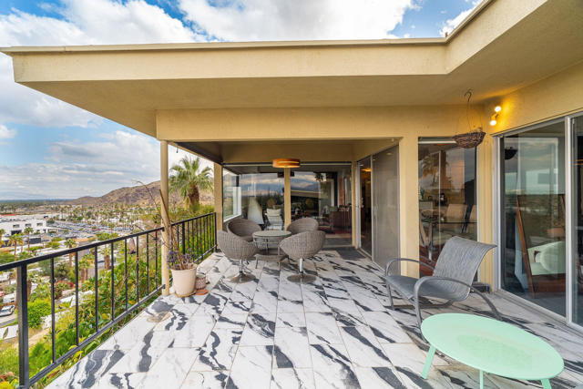 Image 42 of 48 For 2145 Southridge Drive