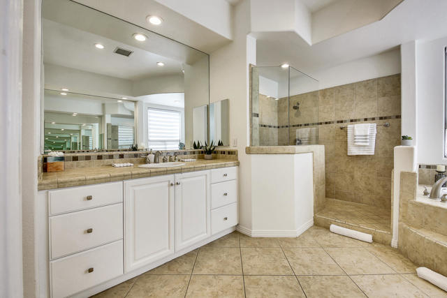 48668 Stillwater Street, Indio CA: https://media.crmls.org/mediaz/6cfa67ef-6dc9-4cbb-bf00-2d1ec54f288d.jpg