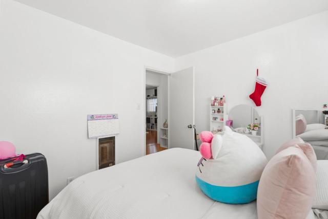 470 Willow Avenue, Half Moon Bay CA: https://media.crmls.org/mediaz/6cfada9a-6815-4cad-b32b-34137179b481.jpg