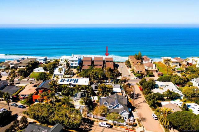 194 Neptune Ave, Encinitas CA: https://media.crmls.org/mediaz/6cfb6ab5-4525-4960-9f02-aa1054f43a9c.jpg
