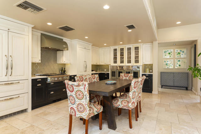1755 S Mesa Drive, Palm Springs, CA 92264