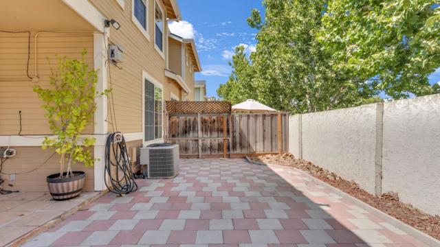 310 Araglin Court, San Jose CA: https://media.crmls.org/mediaz/6cfd23d2-bf92-47fb-9ca3-da44bbbcae6d.jpg