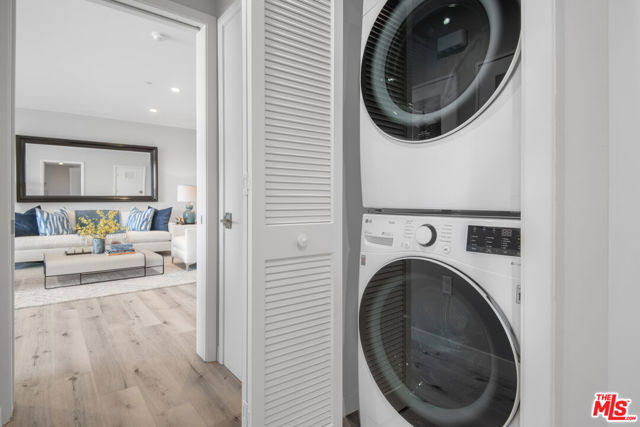 1226 S Bedford Street, Los Angeles CA: https://media.crmls.org/mediaz/6cfd4d89-0360-4667-8f6b-cc467ece6cdd.jpg