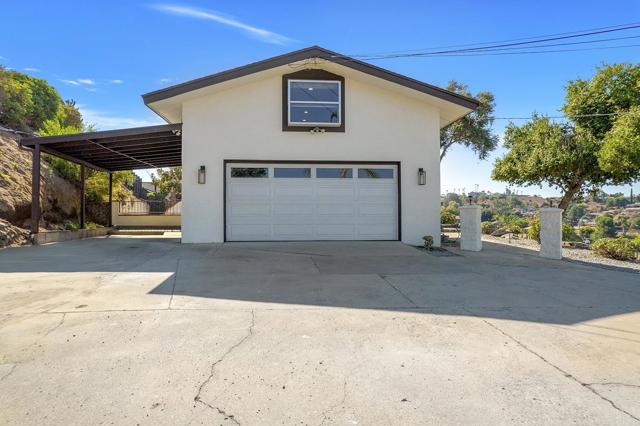 Image 11 of 75 For 12059 Los Amigos Way