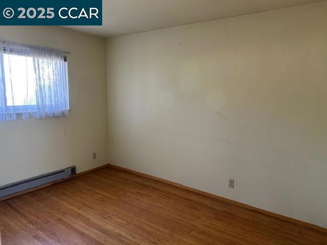 35593 Cleremont Dr, Newark CA: https://media.crmls.org/mediaz/6cfee146-1c46-4541-b116-99fb93372131.jpg