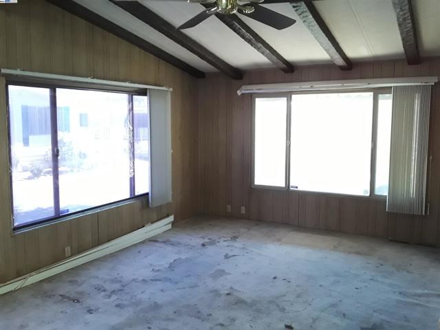 Image 4 of 24 For 29285 New Hampshire Way