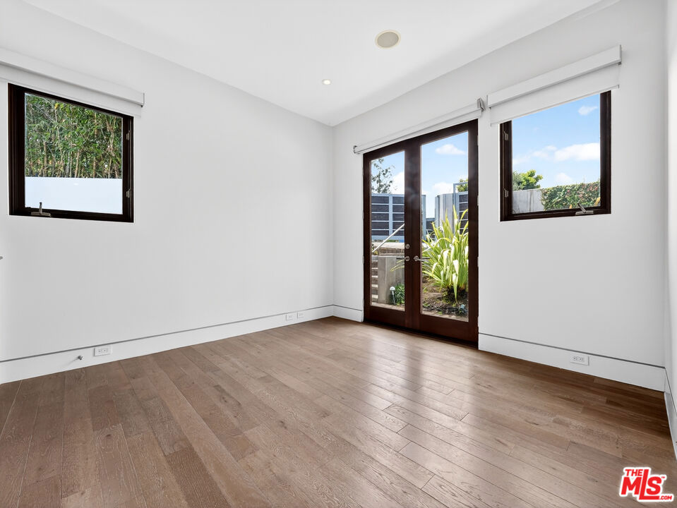 MLS #26986619 image #23