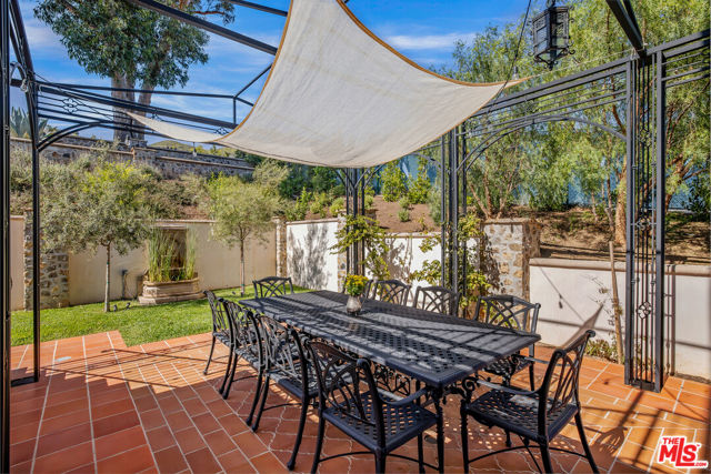 Drew Fenton | 29943 Harvester Road Malibu CA | MLS: 7312508