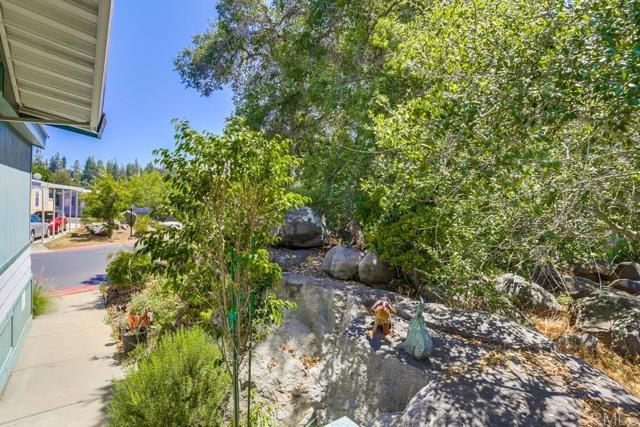 1750 W Citracado Parkway, Escondido CA: https://media.crmls.org/mediaz/6d0220a7-172e-4070-aa48-b50e91518640.jpg