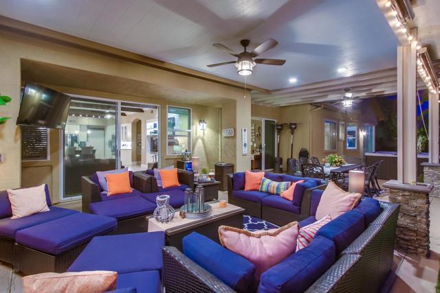 375 Camino Bailen, Escondido CA: https://media.crmls.org/mediaz/6d024378-60fd-4212-b4da-d3ebcb626770.jpg