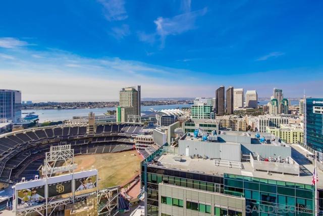 321 10th Ave, San Diego CA: https://media.crmls.org/mediaz/6d033334-f5ce-4a28-b9d7-44a3676637bc.jpg