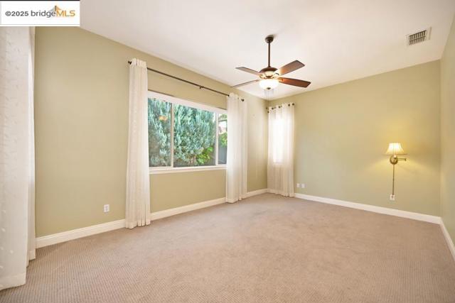 Image 29 of 54 For 5736 Palmera Ln