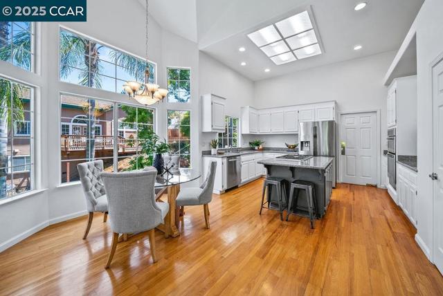 1120 Keith Drive, Concord CA: https://media.crmls.org/mediaz/6d0556aa-0c38-4d36-b531-f9861f849f28.jpg