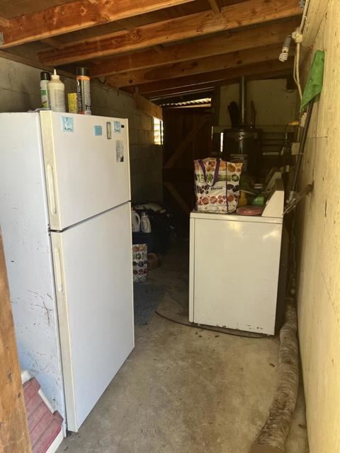 17160 Wilson Way, Royal Oaks CA: https://media.crmls.org/mediaz/6d055b77-394b-4dbd-a165-ad629c45b3ec.jpg