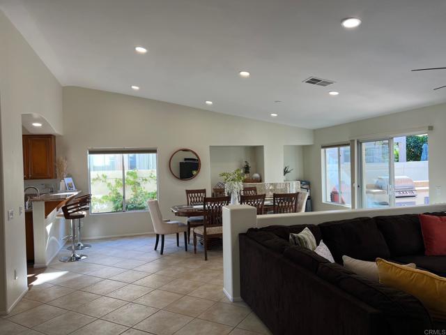 Detail Gallery Image 5 of 36 For 47845 via Jardin, La Quinta,  CA 92253 - 3 Beds | 2 Baths