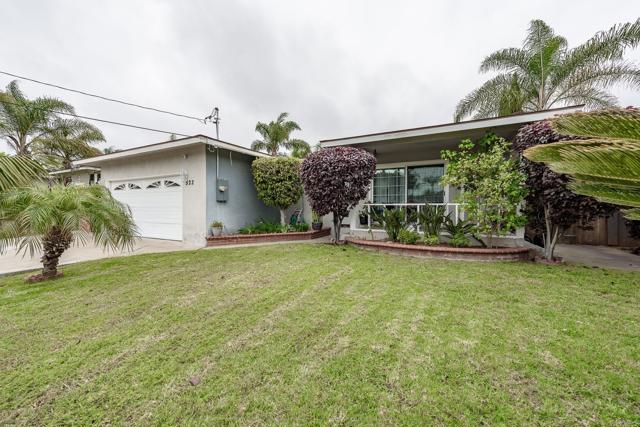 522 Garfield Street, Oceanside CA: https://media.crmls.org/mediaz/6d06e098-c877-43dd-a8be-685d95eadcc6.jpg