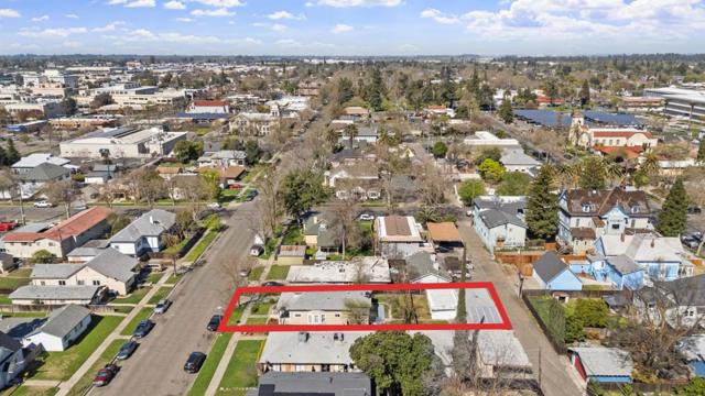335 W 20th Street, Merced CA: https://media.crmls.org/mediaz/6d0a1ab2-80a0-46cc-a2d5-c948c95b3454.jpg
