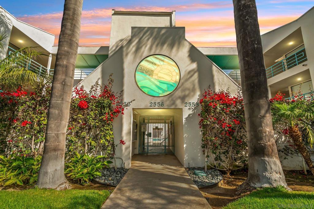 2556 Navarra Drive