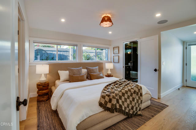1100 Meridian Avenue, South Pasadena CA: https://media.crmls.org/mediaz/6d0bafe9-6be5-40f1-8fdd-17717cd3e565.jpg