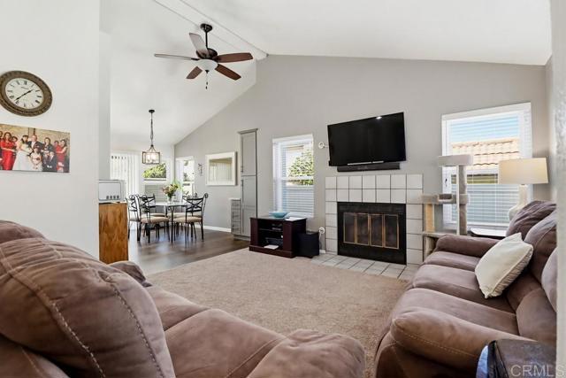 Detail Gallery Image 5 of 43 For 8456 Snow White Dr, El Cajon,  CA 92021 - 2 Beds | 2 Baths