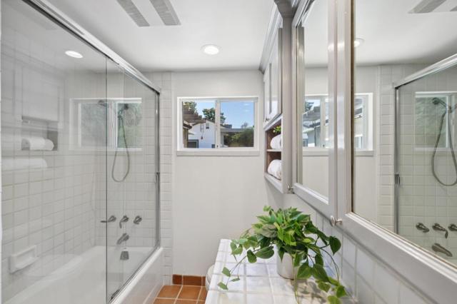 1050 Boranda Avenue, Mountain View CA: https://media.crmls.org/mediaz/6d0c71d5-63f9-49f8-b44f-015f9a34b806.jpg