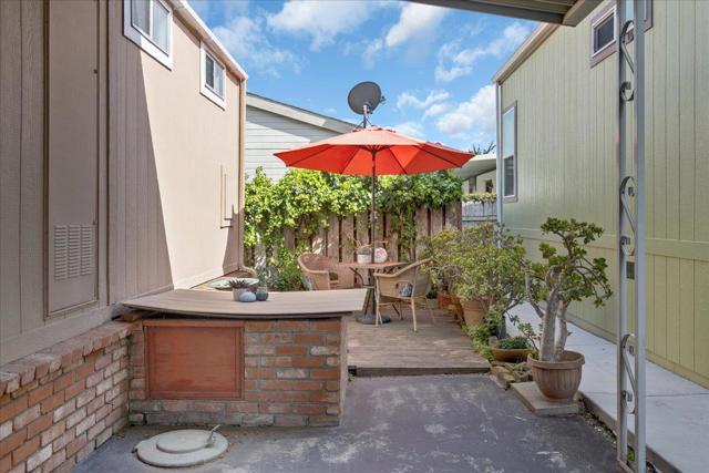 700 Briggs Avenue, Pacific Grove CA: https://media.crmls.org/mediaz/6d0c8e46-0c21-43ab-985e-5250600e3f2e.jpg