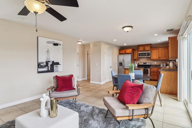 1215 Weaver St, San Diego CA: https://media.crmls.org/mediaz/6d0d67fb-ef07-4188-9c14-3d64264528ee.jpg